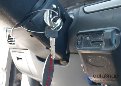 1992 Ford F150 из США, поврежденный, VIN 2FTDF15N5NCA21243